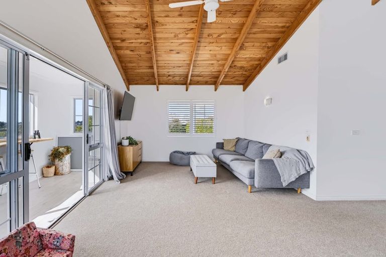 Photo of property in 24 Culzean Grove, Bell Block, New Plymouth, 4312