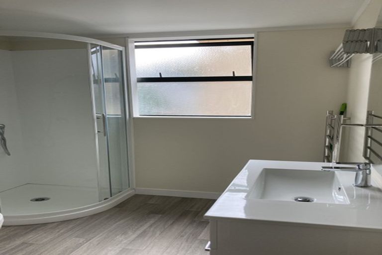 Photo of property in 568f Adelaide Road, Berhampore, Wellington, 6023