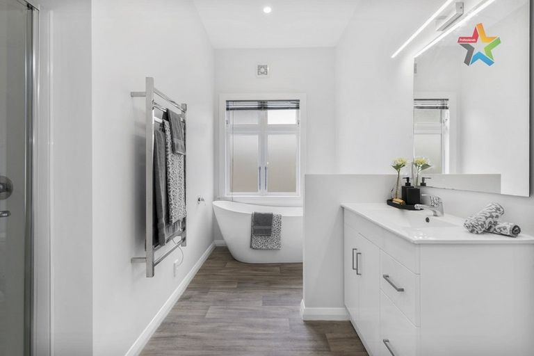 Photo of property in 9 Queen Street, Petone, Lower Hutt, 5012