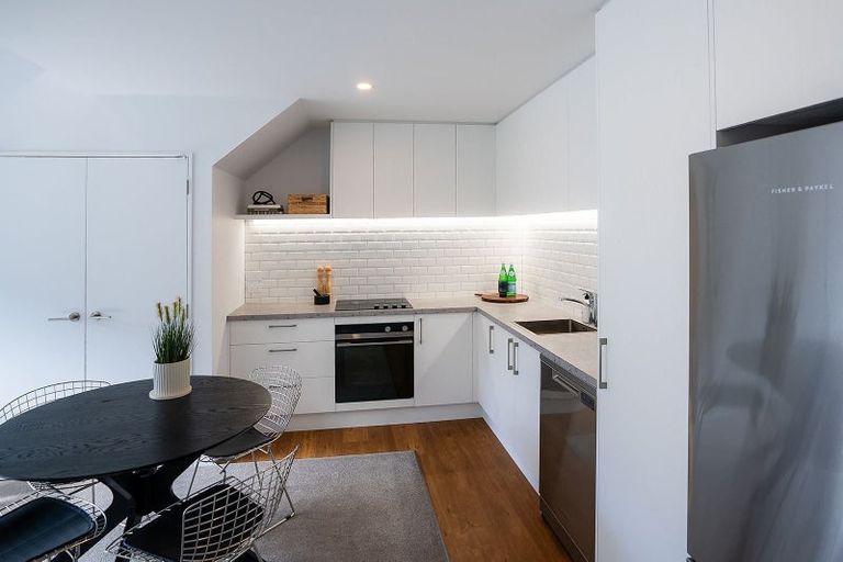 Photo of property in 2/24 Rookwood Avenue, New Brighton, Christchurch, 8083