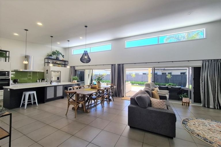 Photo of property in 11 Pacific Park Way, Papamoa Beach, Papamoa, 3118