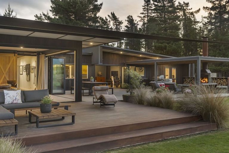 Photo of property in 137 Bannockburn Road, Cromwell, 9384