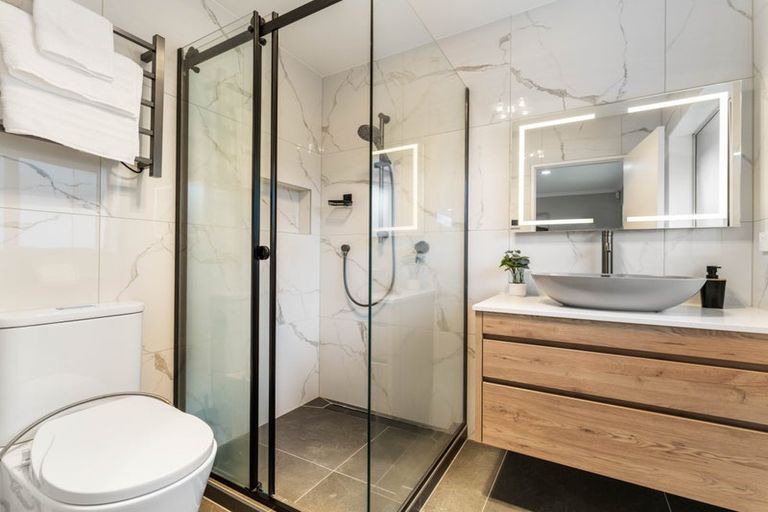 Photo of property in 24 Goh Place, Manurewa, Auckland, 2105