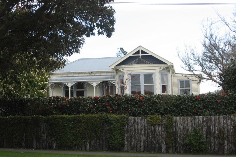 Photo of property in 80 Govett Avenue, Frankleigh Park, New Plymouth, 4310