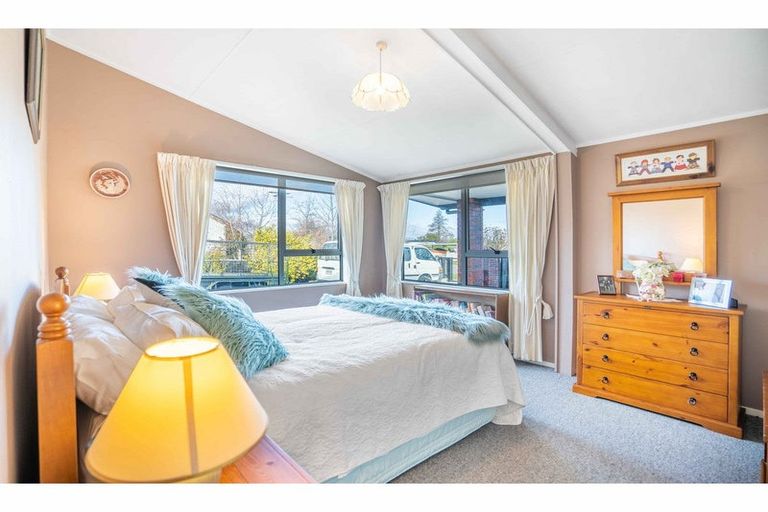 Photo of property in 30 Fache Street, Clyde, 9330