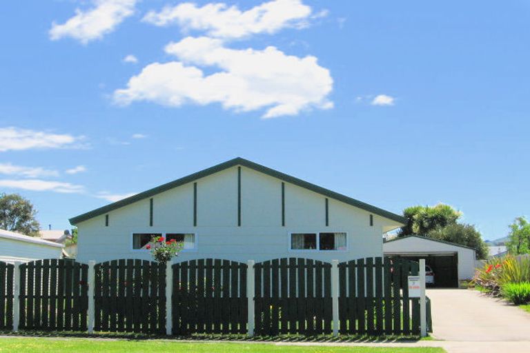 Photo of property in 7 Elsdon Best Street, Riverdale, Gisborne, 4010