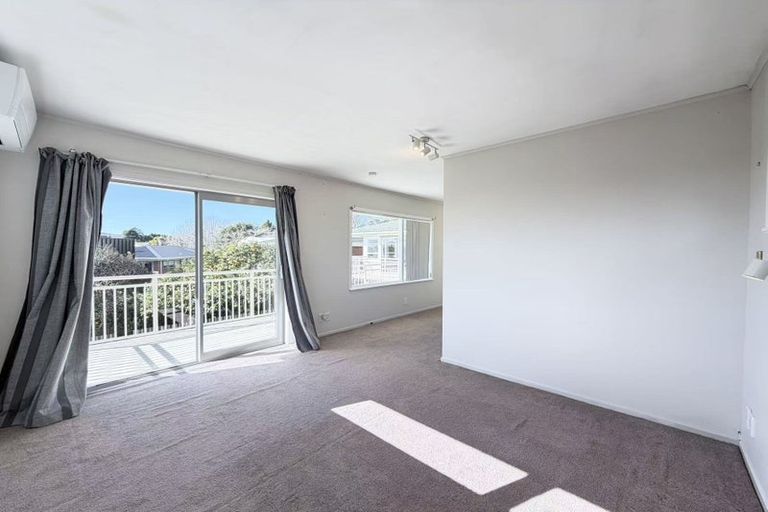 Photo of property in 32 Galaxy Drive, Mairangi Bay, Auckland, 0630