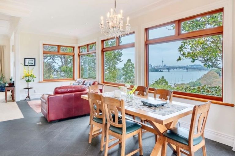 Photo of property in 49 Seaview Avenue, Northcote, Auckland, 0627