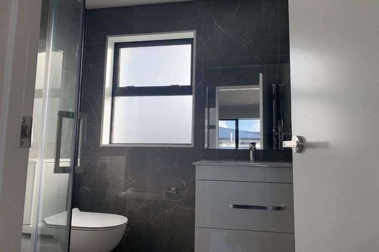 Photo of property in 37b Cornwall Road, Papatoetoe, Auckland, 2025