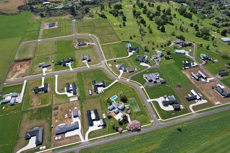 Photo of property in 250 Pilot Drive, Ngahinapouri, 3882