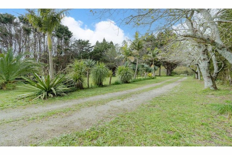 Photo of property in 359 Takou Bay Road, Kaeo, Kerikeri, 0295