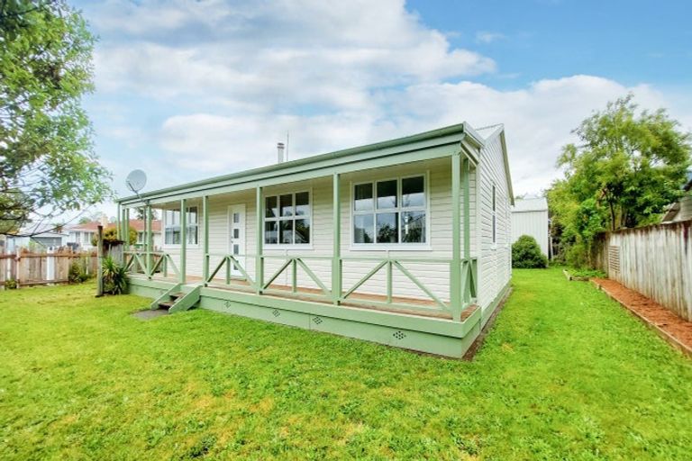 Photo of property in 30 Raukura Street, Turangi, 3334