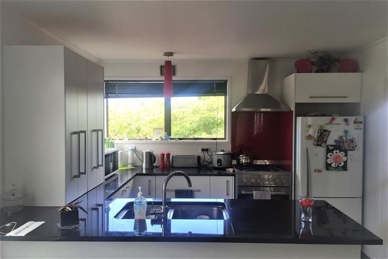 Photo of property in 7 Correa Court, Goodwood Heights, Auckland, 2105