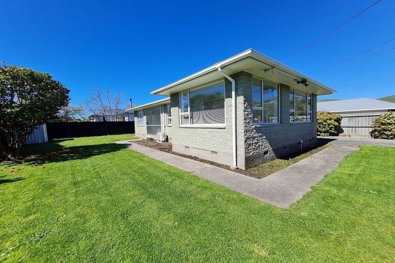 Photo of property in 27 Koromiko Street, Saint Martins, Christchurch, 8022