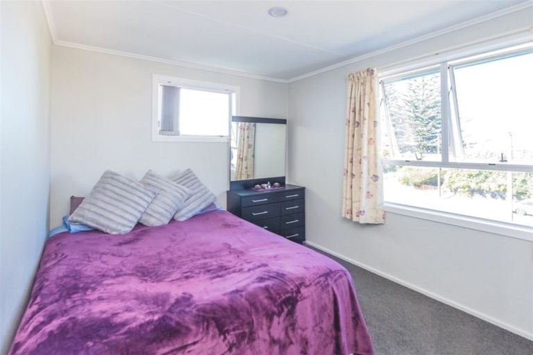 Photo of property in 144 Cornfoot Street, Castlecliff, Whanganui, 4501