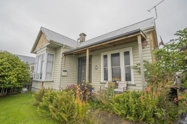 Photo of property in 112 Lindisfarne Street, Richmond, Invercargill, 9810