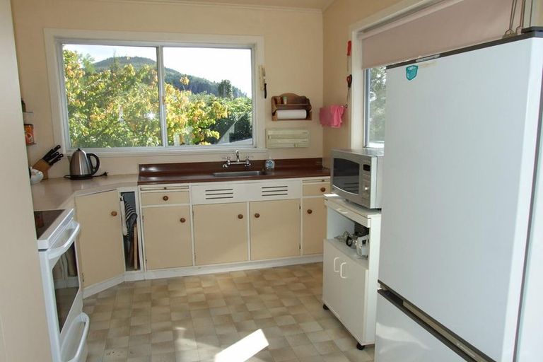 Photo of property in 15 Motutaiko Street, Kuratau, Turangi, 3381
