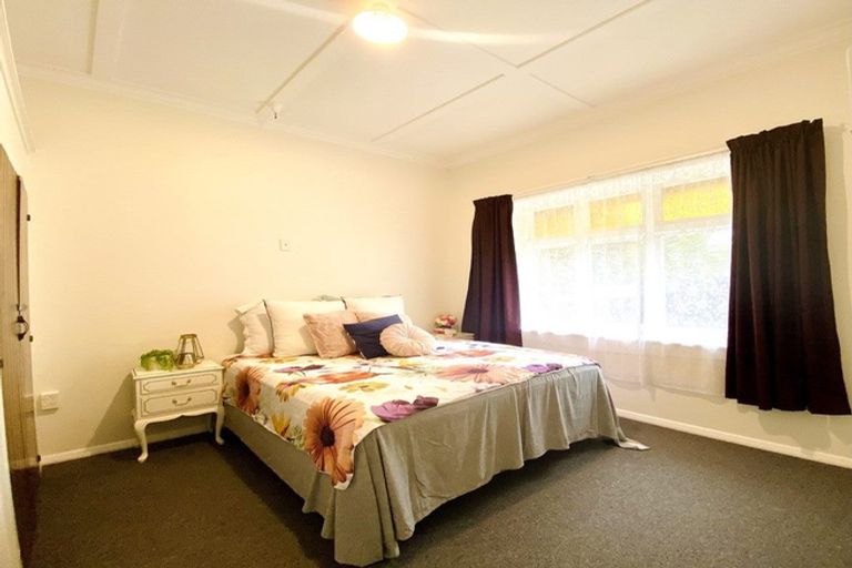 Photo of property in 375 College Street, Hokowhitu, Palmerston North, 4410
