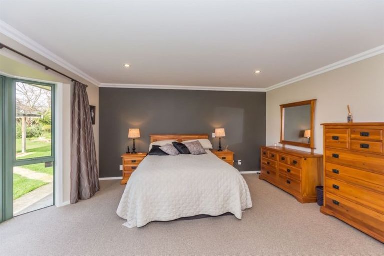 Photo of property in 20 Wakefield Road, Levin, 5571