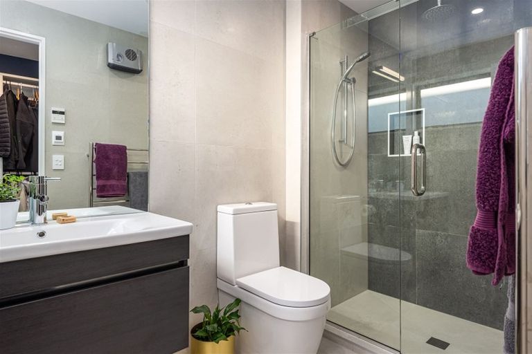 Photo of property in 77 Manakura Street, Russley, Christchurch, 8042