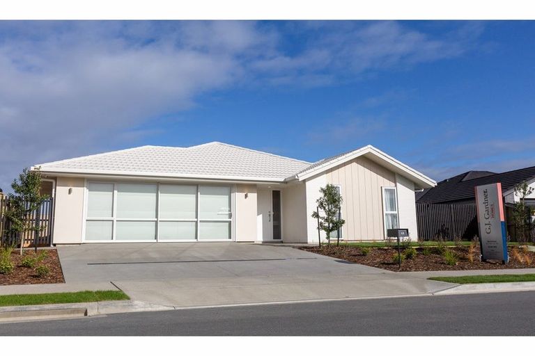 Photo of property in 48 Summersfield Boulevard, Appleby, Richmond, 7020