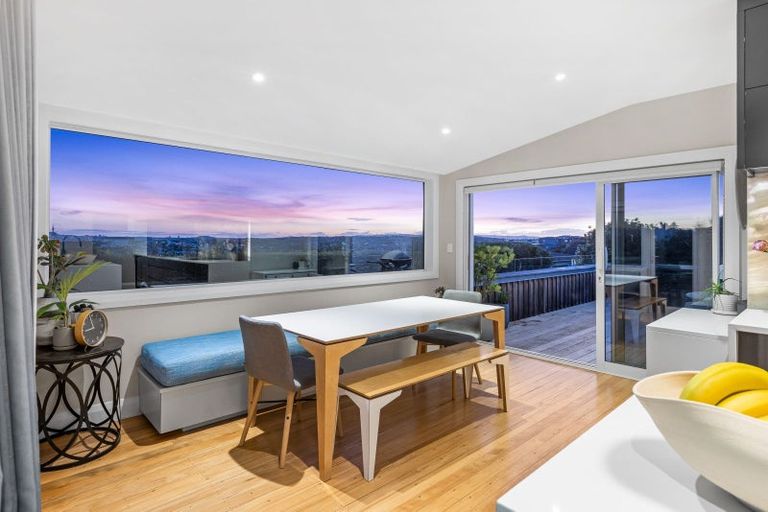 Photo of property in 21a Castor Bay Road, Castor Bay, Auckland, 0620