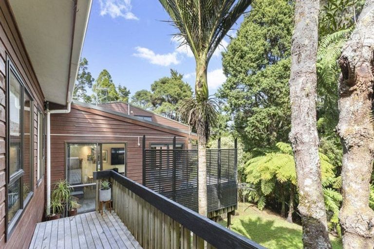 Photo of property in 23 Victory Road, Laingholm, Auckland, 0604