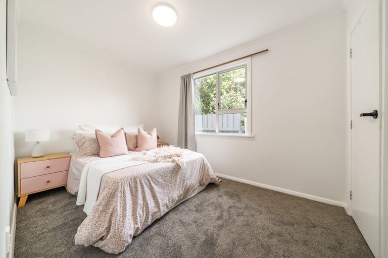 Photo of property in 4 Routley Crescent, Elderslea, Upper Hutt, 5018