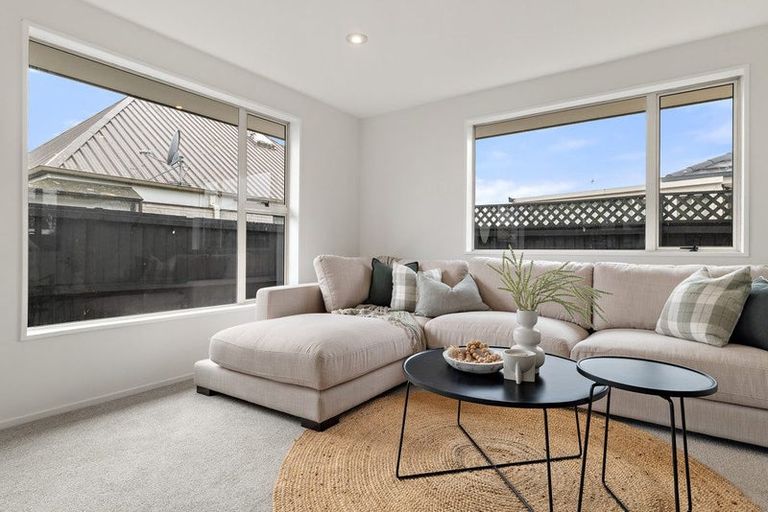 Photo of property in 12b Mary Street, Papanui, Christchurch, 8053