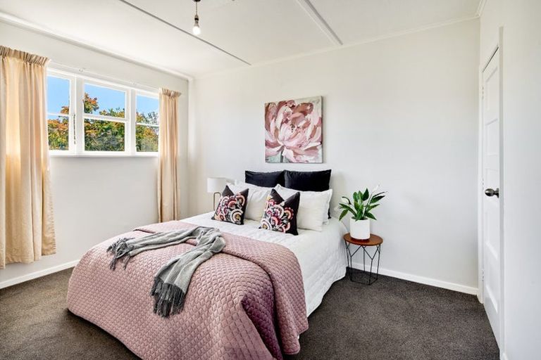 Photo of property in 125 Oxford Terrace, Epuni, Lower Hutt, 5011