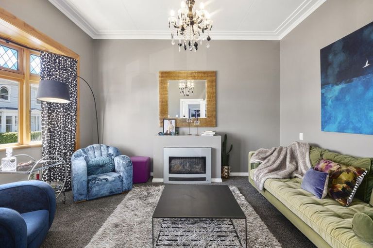 Photo of property in 13 Porritt Avenue, Mount Victoria, Wellington, 6011