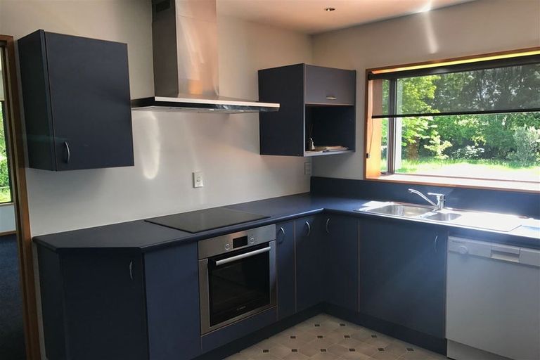 Photo of property in 16 Buckleys Road, Rangiora, 7400