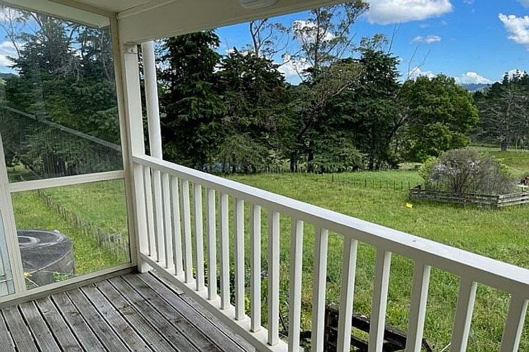 Photo of property in 86 Kennedy Road, Dairy Flat, Albany, 0792