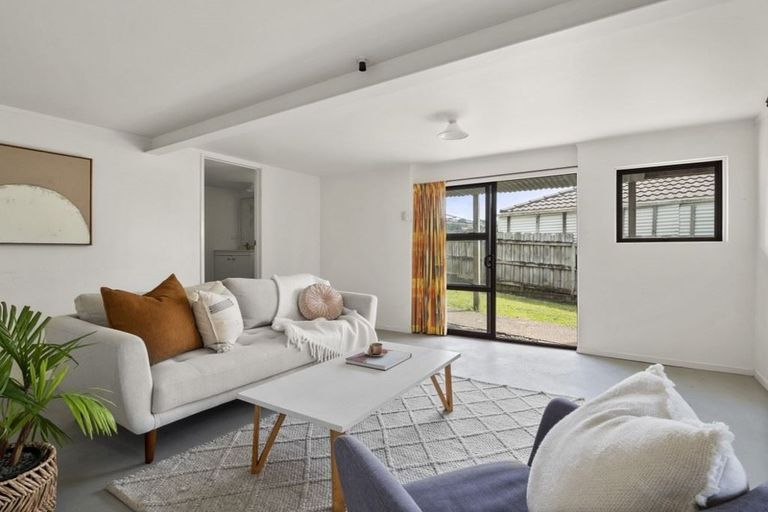 Photo of property in 1/94 Archers Road, Glenfield, Auckland, 0629