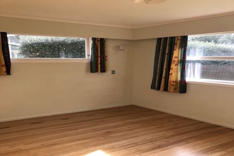 Photo of property in 6 Barrow Place, Te Puke, 3119