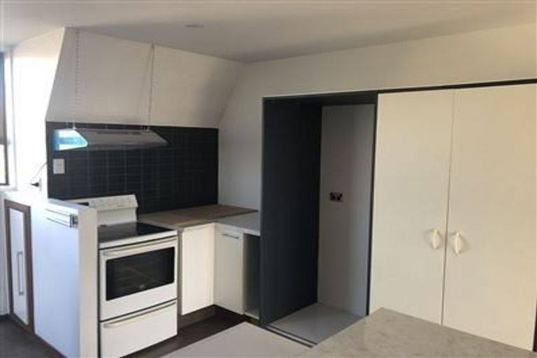 Photo of property in 3/43 Brockworth Place, Riccarton, Christchurch, 8011