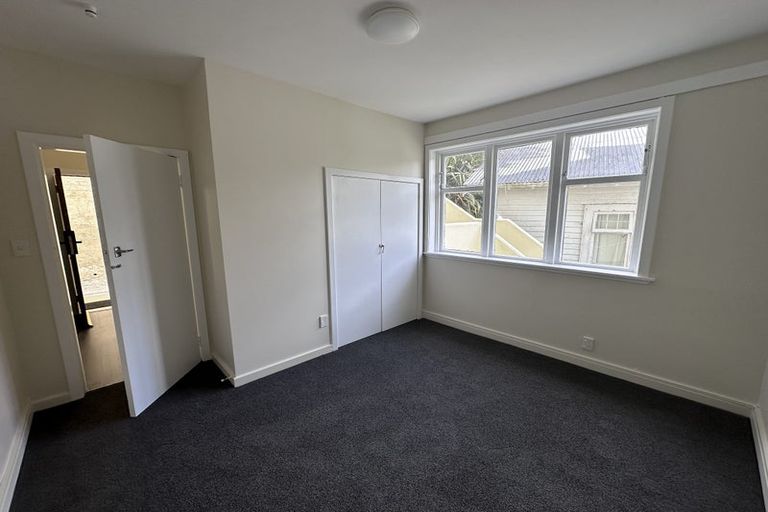 Photo of property in 3/20 Saint Michaels Crescent, Kelburn, Wellington, 6012