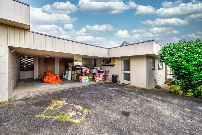 Photo of property in 1-2/19 Pegler Drive, Howick, Auckland, 2014