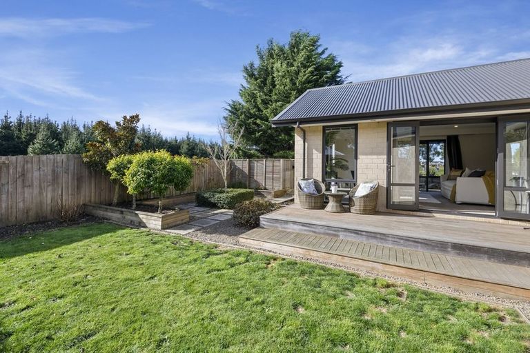 Photo of property in 570 Bower Avenue, Parklands, Christchurch, 8083