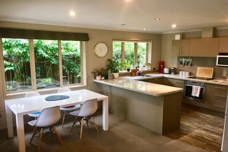 Photo of property in 12a Dover Road, St Andrews, Hamilton, 3200