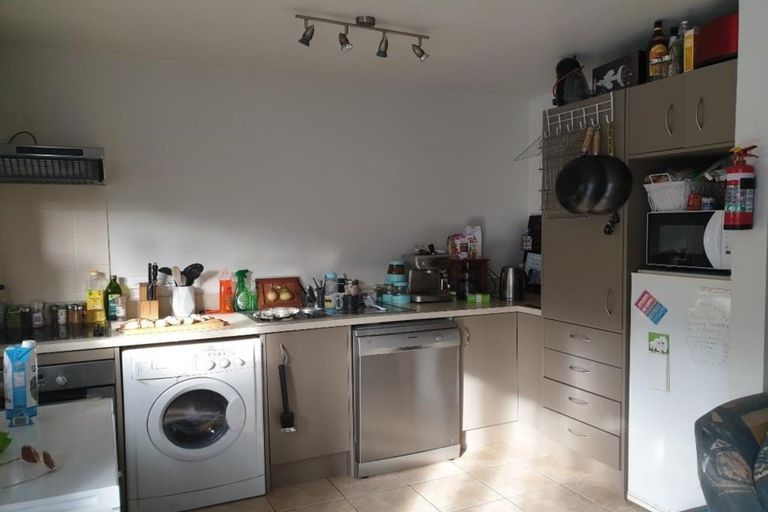 Photo of property in 7/126 Redwood Avenue, Tawa, Wellington, 5028