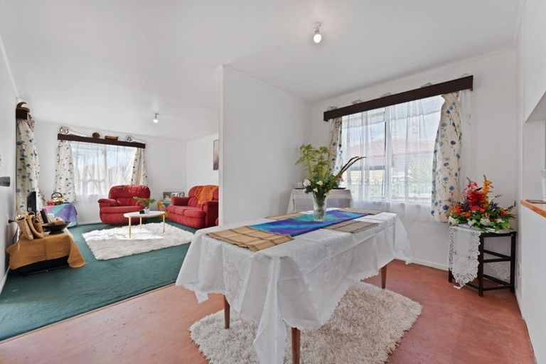 Photo of property in 5 Treviso Place, Clover Park, Auckland, 2023