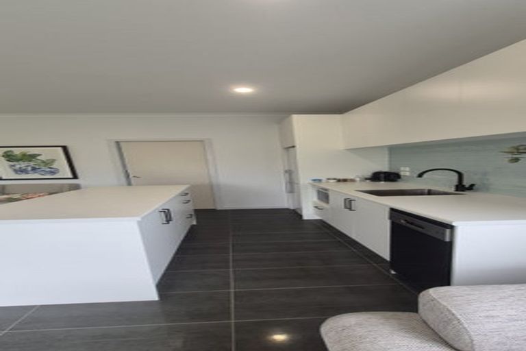 Photo of property in 47 Codlin Road, Waiuku, 2683