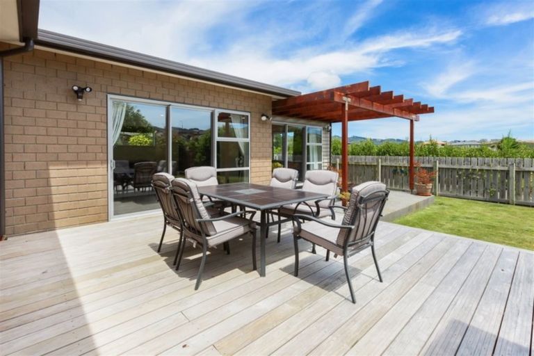 Photo of property in 23 Tasman Close, Aotea, Porirua, 5024