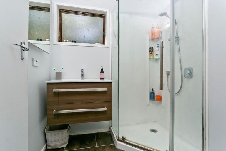 Photo of property in 1/38 Morriggia Place, Bayview, Auckland, 0629