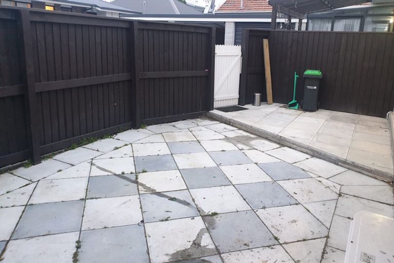 Photo of property in 2/7 Draper Street, Richmond, Christchurch, 8013