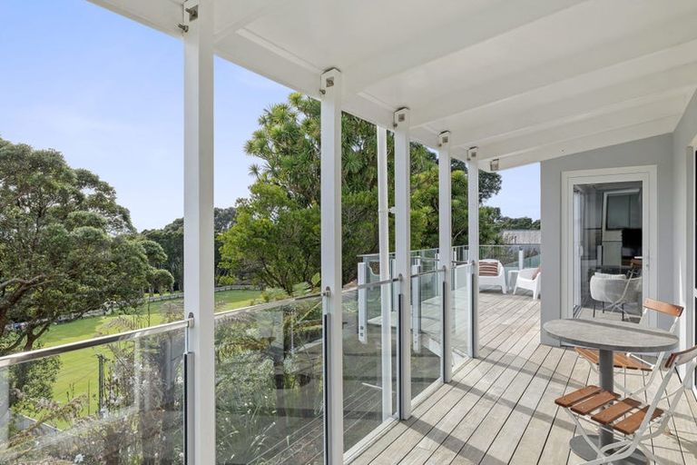 Photo of property in 405 Devon Street East, Strandon, New Plymouth, 4312