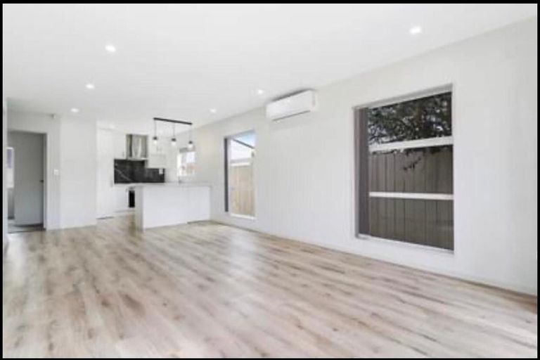 Photo of property in 57f Arimu Road, Papakura, 2110