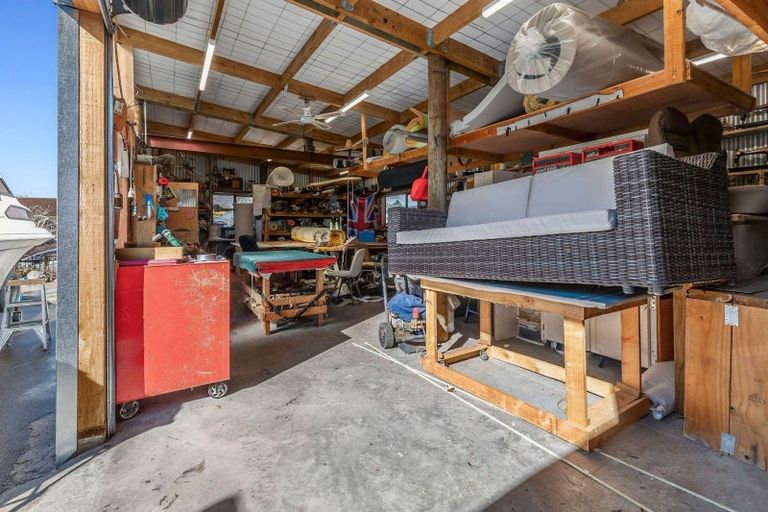 Photo of property in 17 Lord Auckland Road, Wakefield, 7025