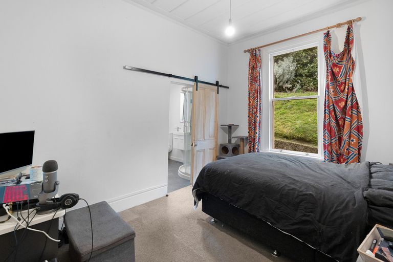 Photo of property in 3 Bishops Road, Dunedin Central, Dunedin, 9016
